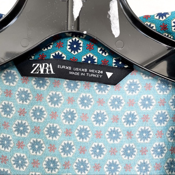 Zara Patterned Short Sleeve Button Down Blouse - Picture 5 of 5